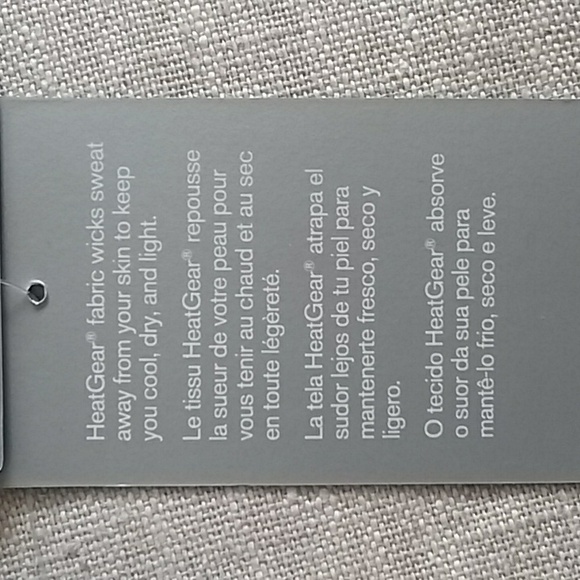 UNDER ARMOUR TANK TOP - Picture 11 of 12